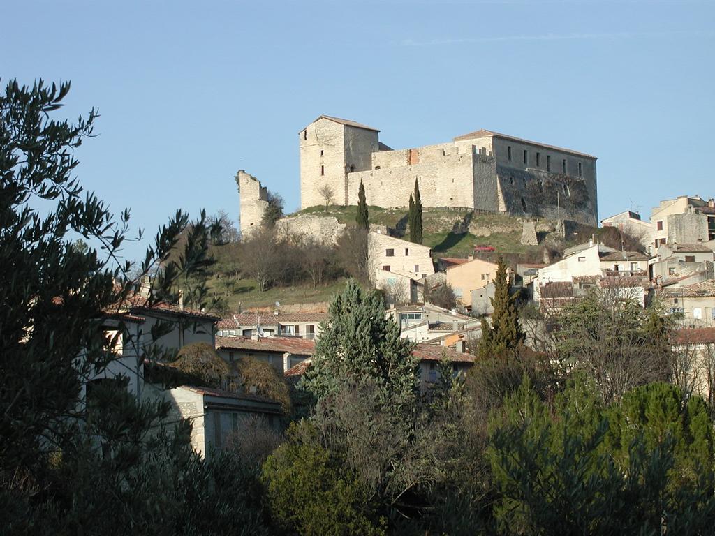 Residence Les Grands Pins Gréoux-les-Bains Екстериор снимка
